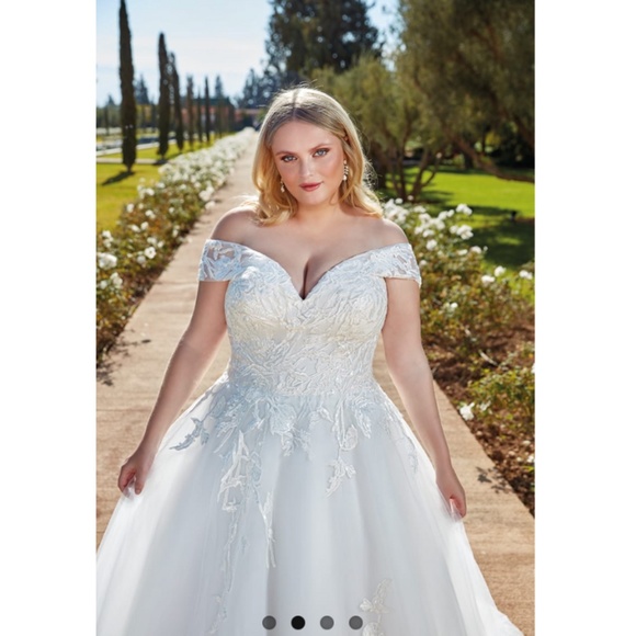 ✨ NEW Eddy K Curvy Wedding Dress – Size 16W #UR134 ✨ - Picture 3 of 9